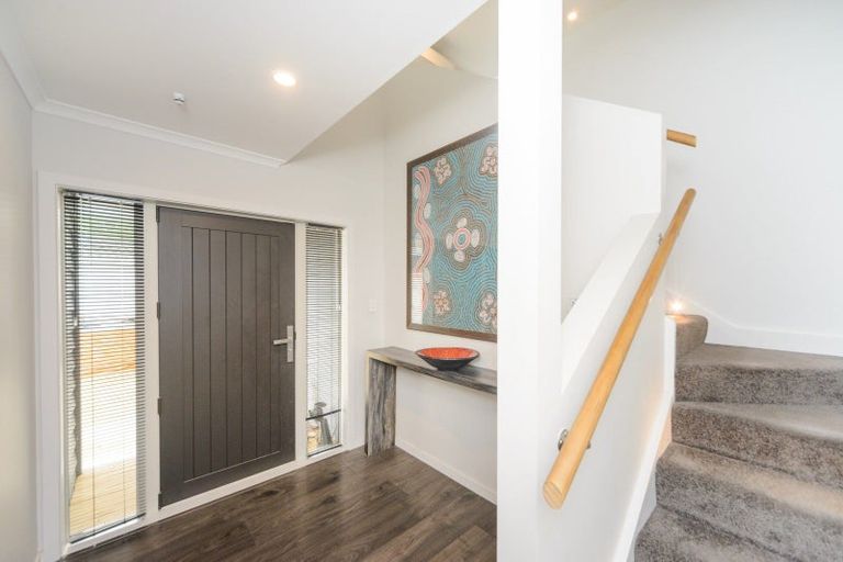 Photo of property in 47 Karina Terrace, Roslyn, Palmerston North, 4414