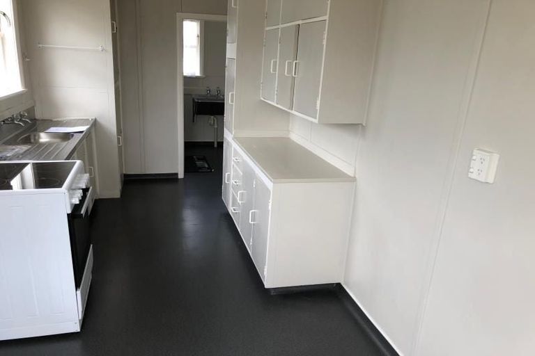 Photo of property in 19 Avery Grove, Boulcott, Lower Hutt, 5011