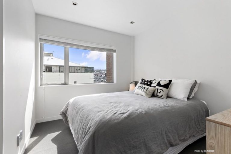 Photo of property in Republic2, 6a/11 Tennyson Street, Te Aro, Wellington, 6011