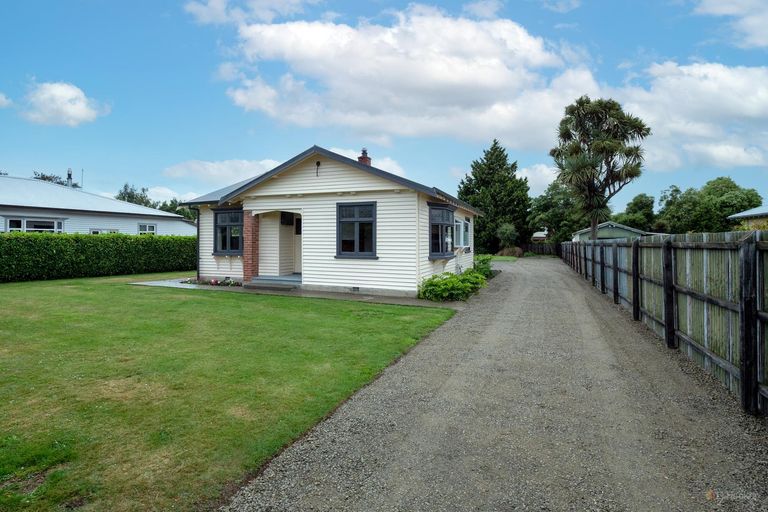 Photo of property in 14 Campbell Street, Geraldine, 7930