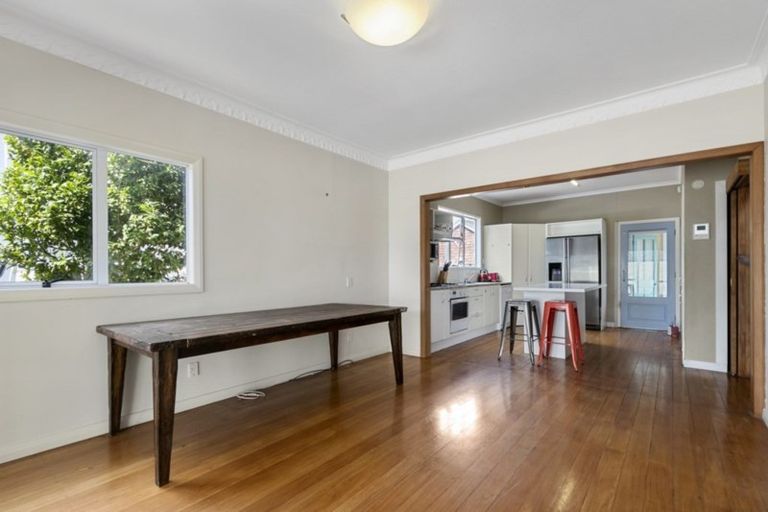 Photo of property in 140 Waterloo Road, Hutt Central, Lower Hutt, 5010