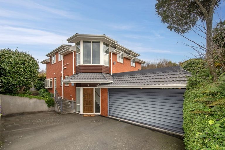 Photo of property in 98a Warren Crescent, Hillmorton, Christchurch, 8025