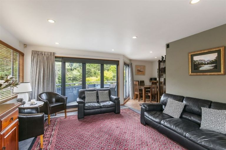 Photo of property in 71 Waikowhai Street, Ngaio, Wellington, 6035