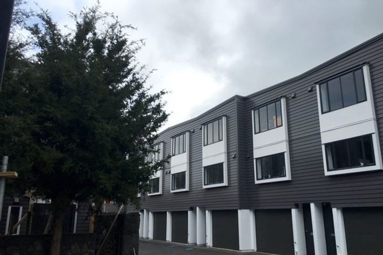 Photo of property in 24 Sudbury Terrace, Parnell, Auckland, 1010