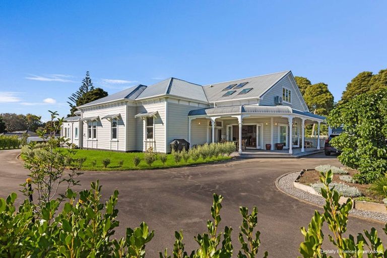 Photo of property in 163 Great North Road, Otamatea, Whanganui, 4501