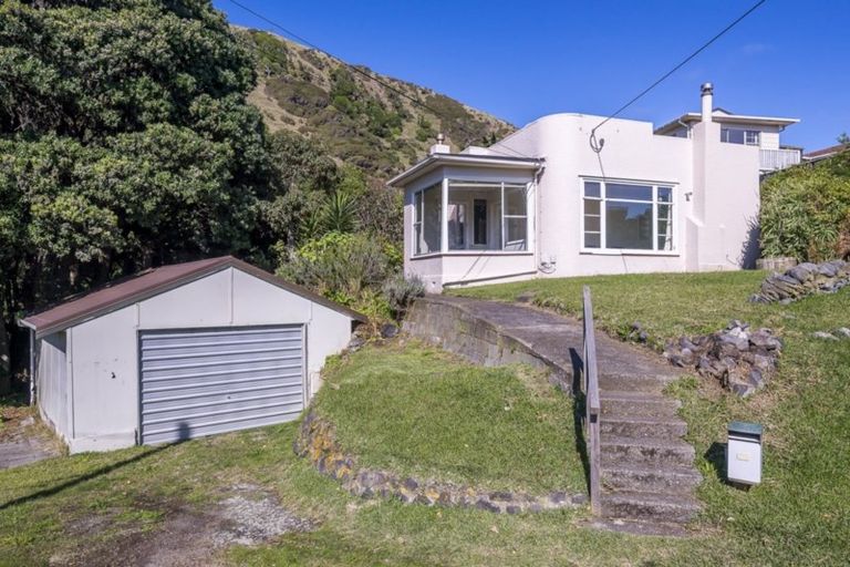Photo of property in 53 Ames Street, Paekakariki, 5034