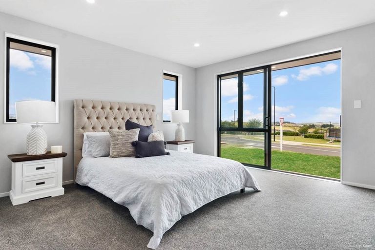 Photo of property in 21 Thomason Crescent, Pokeno, 2402