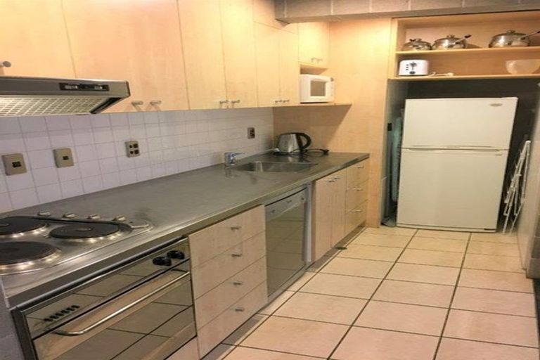 Photo of property in 1/868 Colombo Street, Christchurch Central, Christchurch, 8013