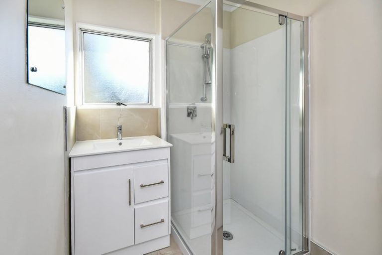 Photo of property in 7b Rice Crescent, Papakura, 2110