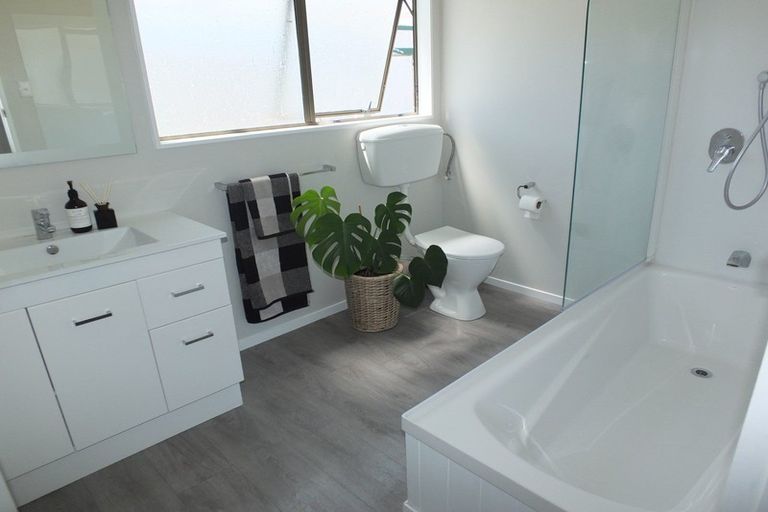 Photo of property in 97 Seabury Avenue, Foxton Beach, Foxton, 4815