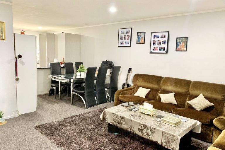 Photo of property in 3/80 Marne Road, Papakura, 2110