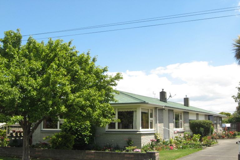 Photo of property in 1/3 Cargill Place, Richmond, Christchurch, 8013