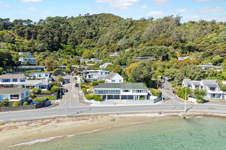 Photo of property in 1a Gill Road, Lowry Bay, Lower Hutt, 5013