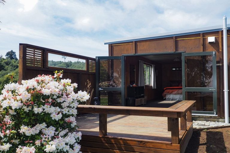 Photo of property in 775 Upper Pitone Road, Pitone, New Plymouth, 4374