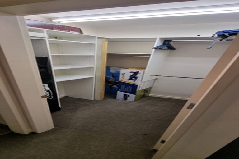 Photo of property in 247 Maungaraki Road, Maungaraki, Lower Hutt, 5010