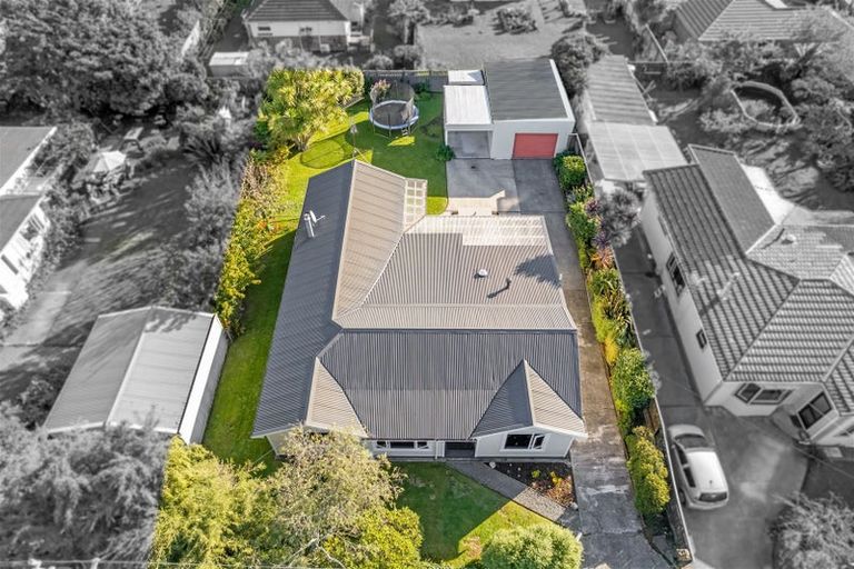 Photo of property in 25 Henry Street, Ebdentown, Upper Hutt, 5018