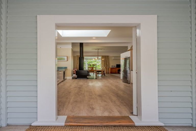 Photo of property in 14 Percy Street, Akaroa, 7520