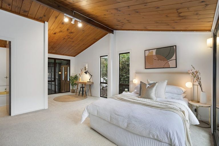 Photo of property in 42 Brigantine Drive, Beach Haven, Auckland, 0626