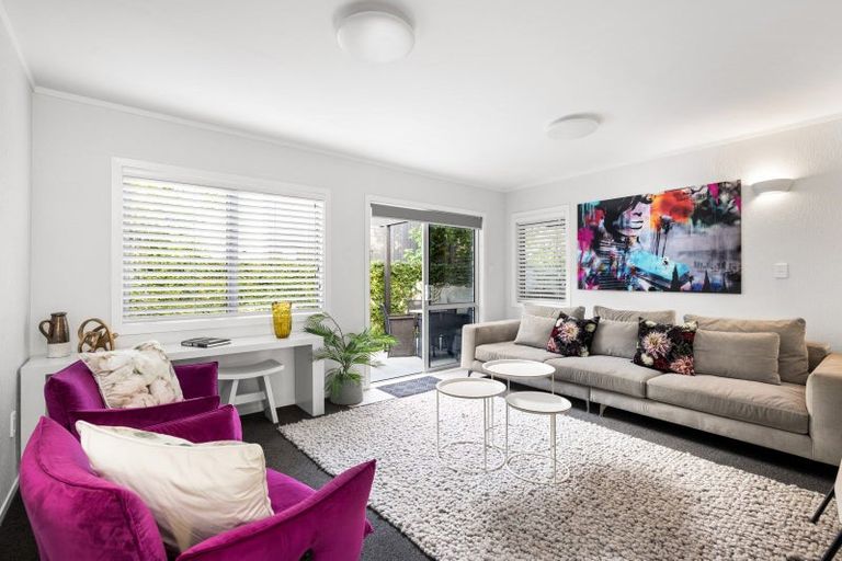 Photo of property in 25 Muricata Avenue, Mount Maunganui, 3116