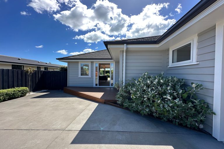 Photo of property in 15 Ottawa Road, Wainoni, Christchurch, 8061