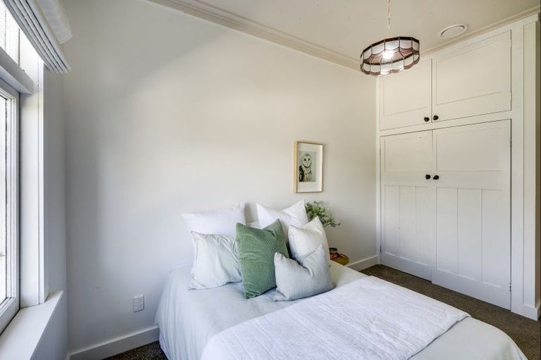 Photo of property in 24 Mchardy Street, Havelock North, 4130