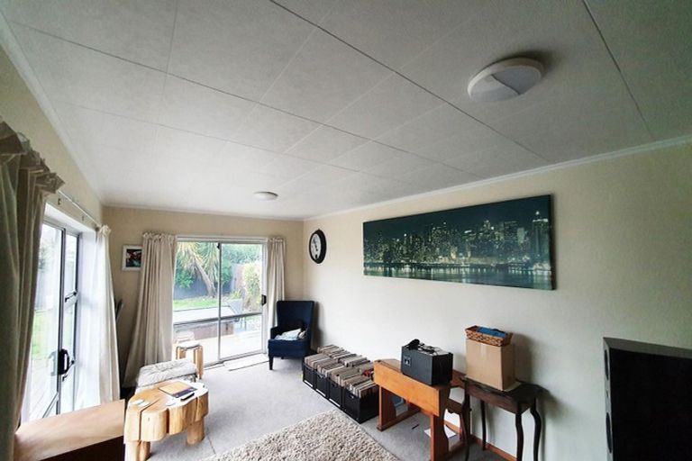 Photo of property in 9 Downing Avenue, Pirimai, Napier, 4112