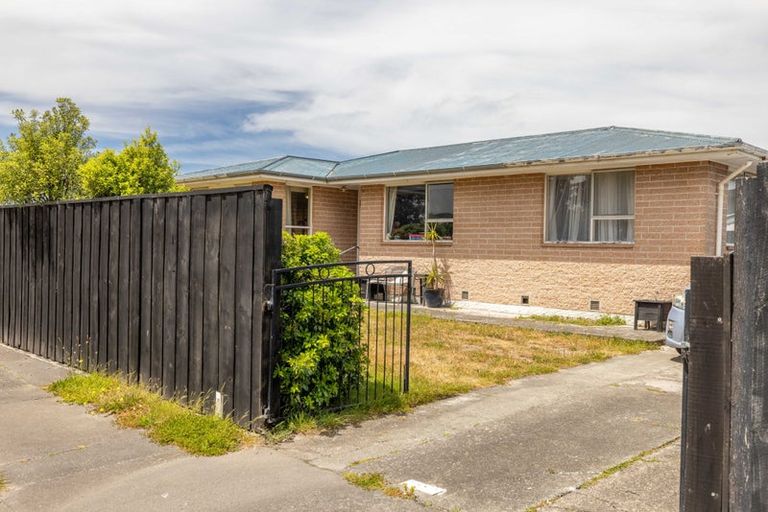 Photo of property in 4 Woodlands Place, Aranui, Christchurch, 8061
