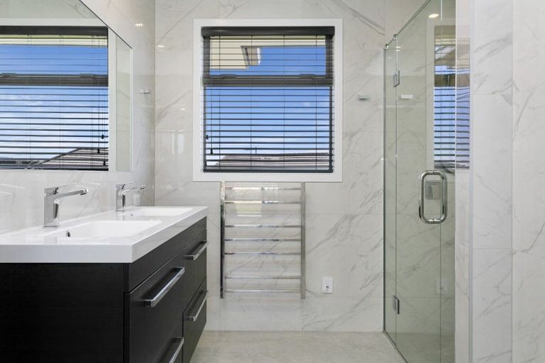 Photo of property in 19 Wai Terrace, Wharewaka, Taupo, 3330