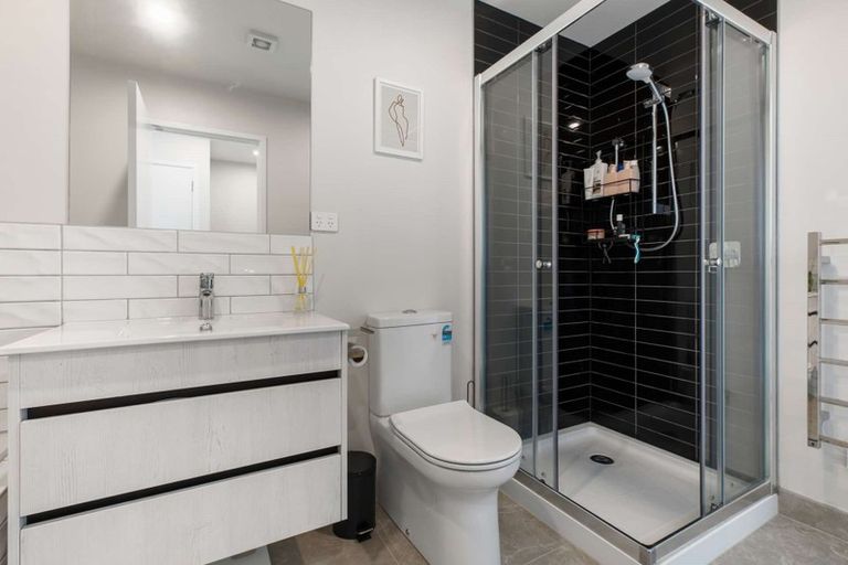 Photo of property in 27 Treloar Crescent, Hobsonville, Auckland, 0616