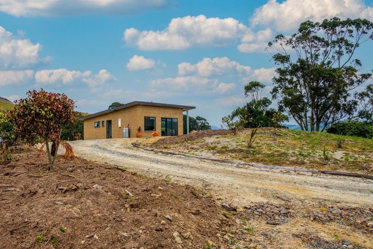 Photo of property in 880 Harington Point Road, Harington Point, Dunedin, 9077