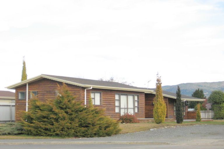 Photo of property in 7 Blairs Place, Te Anau, 9600