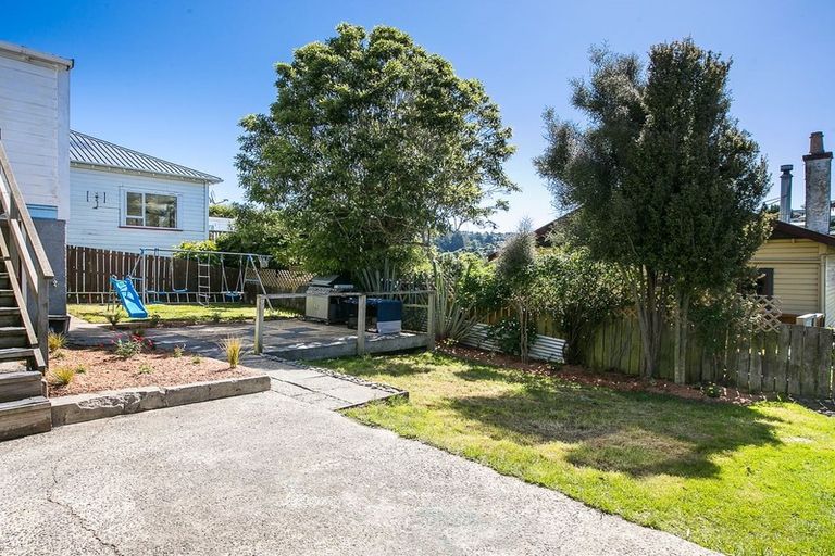 Photo of property in 1 Greenock Street, Kaikorai, Dunedin, 9010