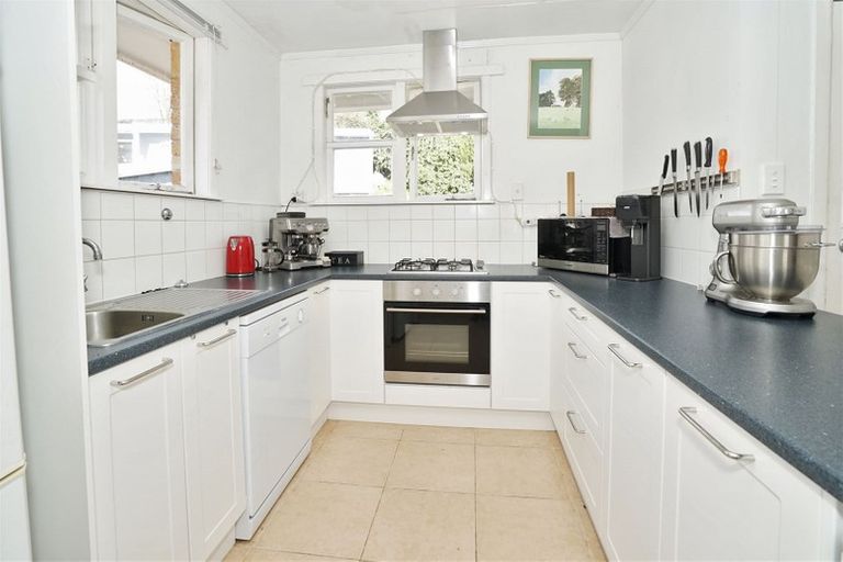 Photo of property in 10 Glenview Terrace, Glenview, Hamilton, 3206