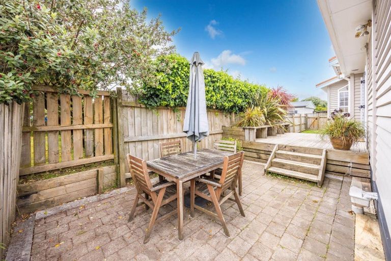 Photo of property in 54 Haultain Street, Fairfield, Hamilton, 3214