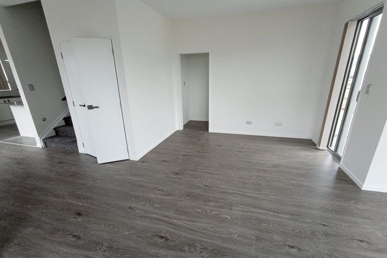 Photo of property in 30 Tumu Road, Papakura, 2110