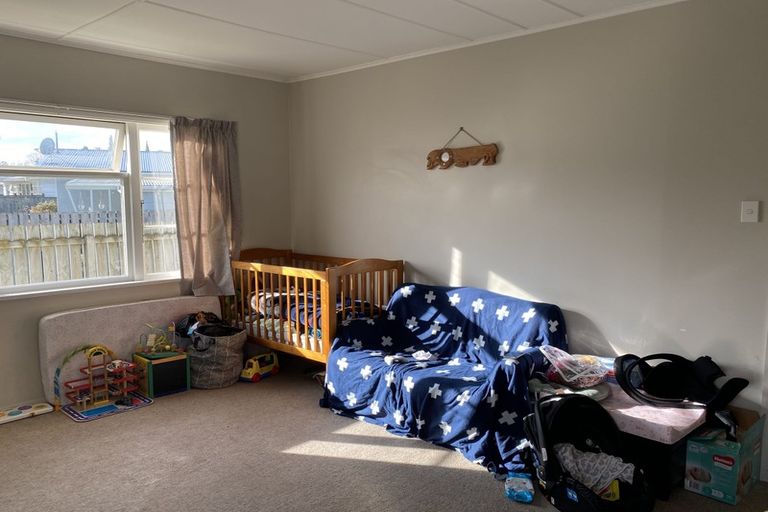 Photo of property in 5 Raglan Street, Lansdowne, Masterton, 5810