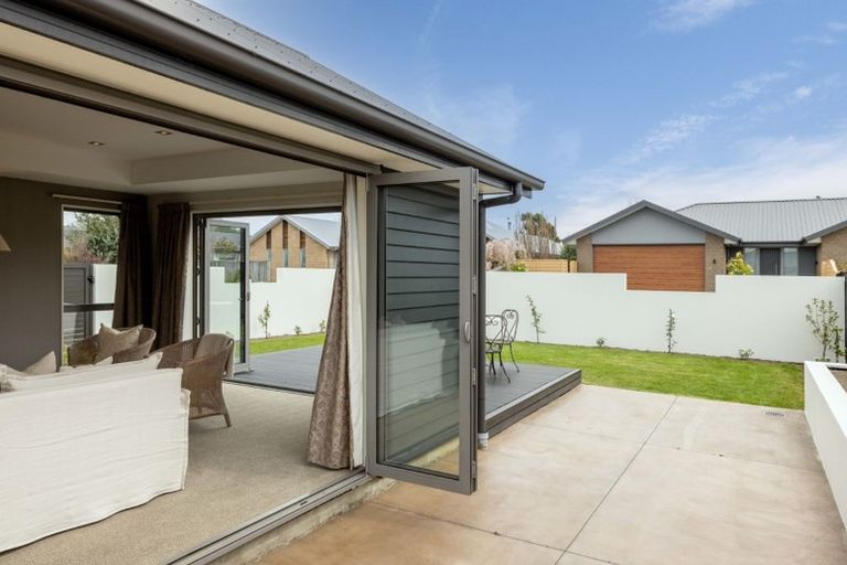 Photo of property in 8 Westburn Place, Prebbleton, 7604