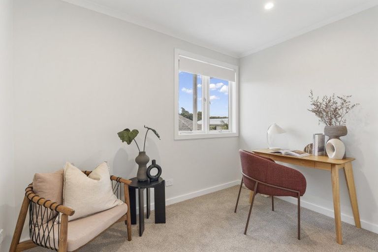 Photo of property in 38 Toru Street, Te Atatu Peninsula, Auckland, 0610