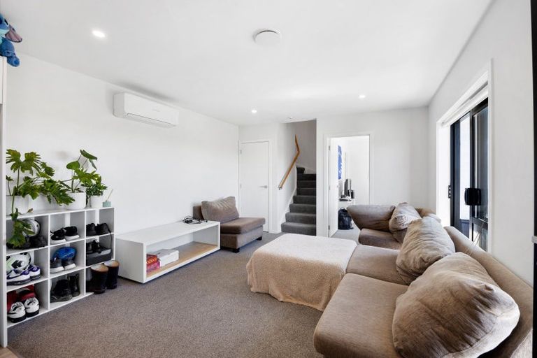 Photo of property in 1/135 Silverdale Road, Hillcrest, Hamilton, 3216