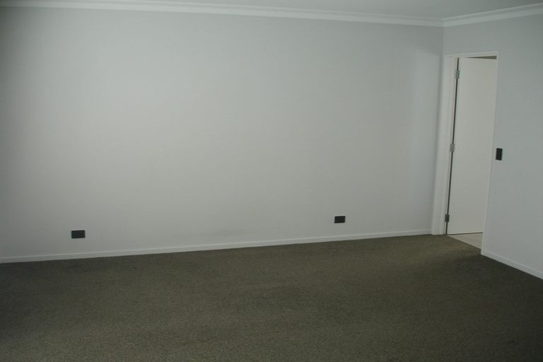 Photo of property in 48 Treestump Road, Takanini, 2112