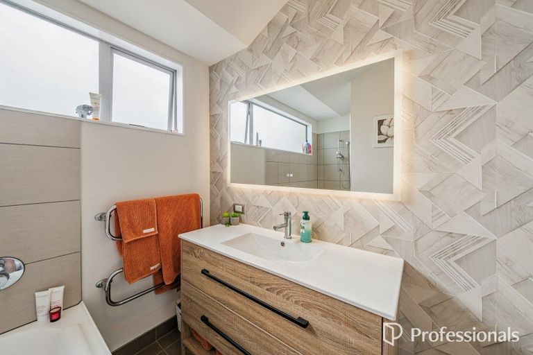 Photo of property in 1a/10 Park Avenue, Epuni, Lower Hutt, 5011