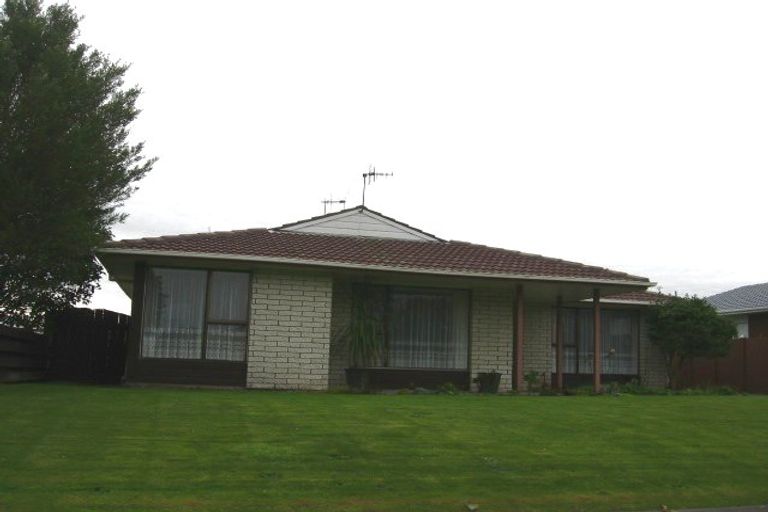 Photo of property in 19 Meadowbrook Drive, Cloverlea, Palmerston North, 4412