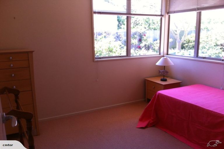 Photo of property in 183 Estuary Road, South New Brighton, Christchurch, 8062