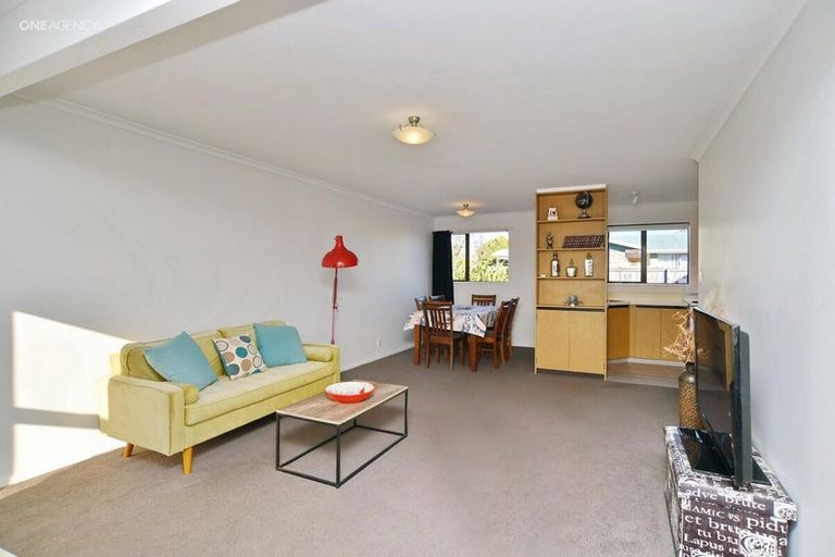 Photo of property in 4/129 Clarence Street, Riccarton, Christchurch, 8011