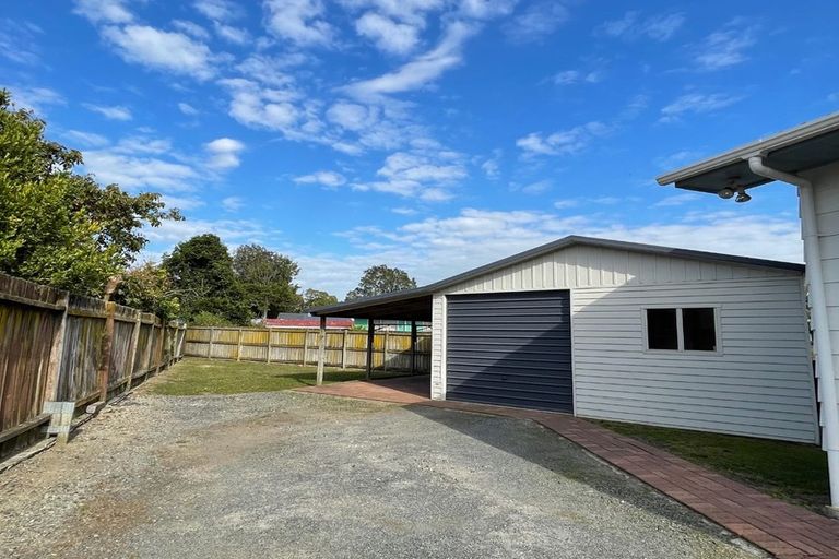 Photo of property in 52 Te Irirangi Drive, Clover Park, Auckland, 2019