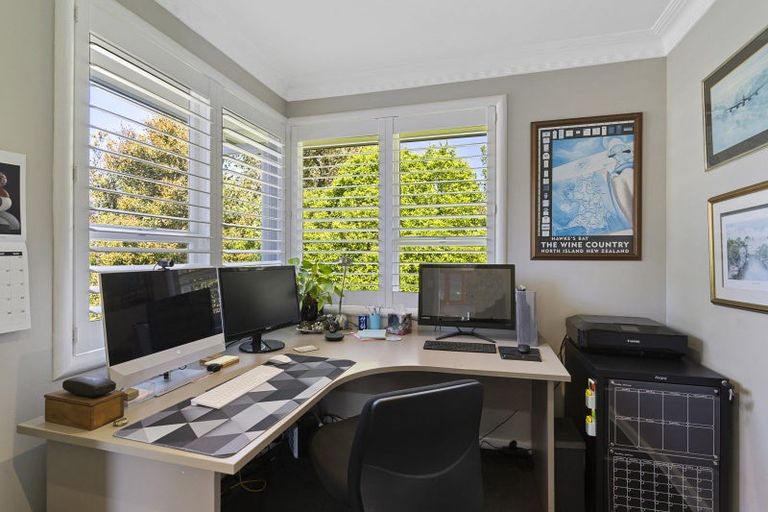 Photo of property in 13 Evelyn Road, Cockle Bay, Auckland, 2014