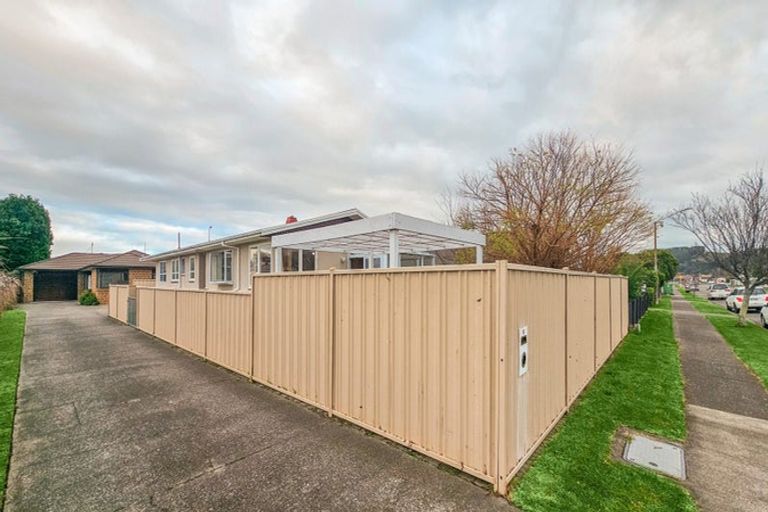 Photo of property in 15 Wharerangi Road, Tamatea, Napier, 4112