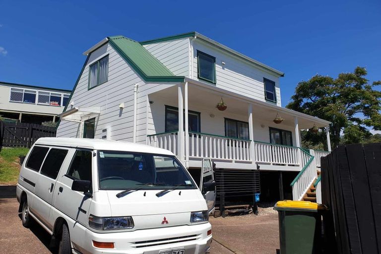 Photo of property in 1/16 Annison Avenue, Glen Eden, Auckland, 0602