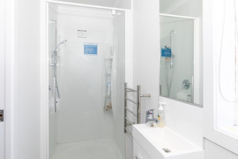 Photo of property in 9 Cameron Road, Hamilton East, Hamilton, 3216