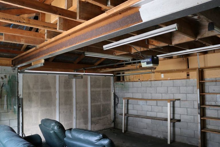 Photo of property in 36 Parkes Avenue, Saint Johns Hill, Whanganui, 4501